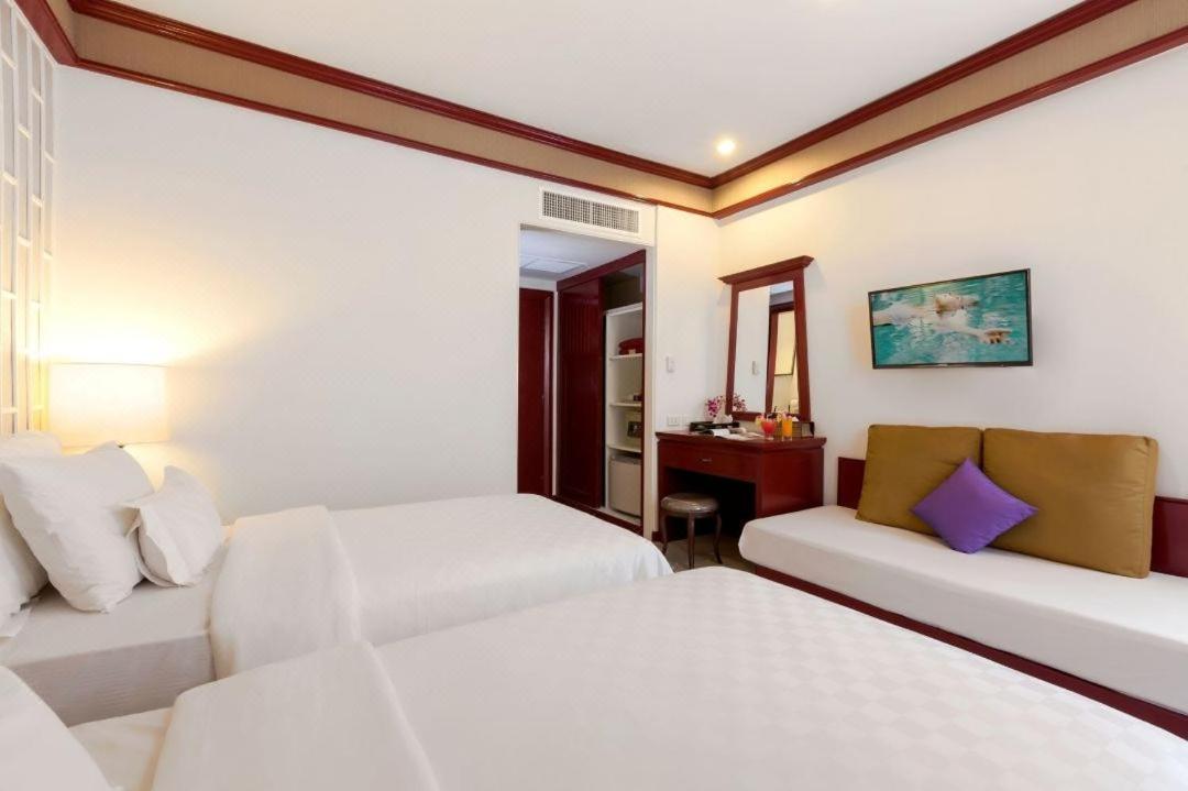 The Top Patong Resort. Eksteriør billede